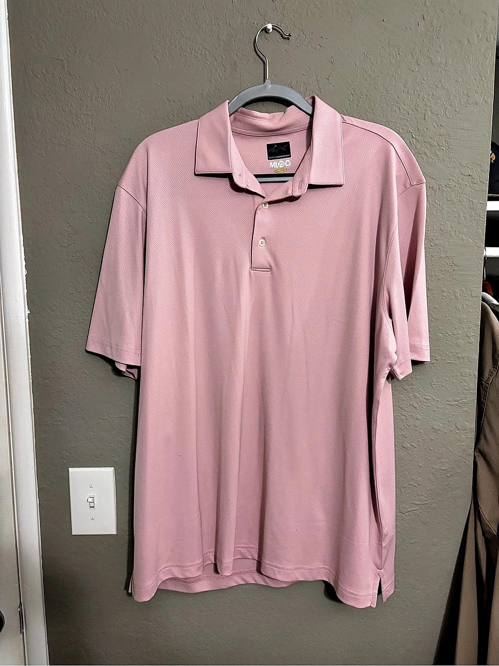 Greg Norman ML65 Pink Polo Shirt Size XL Like New